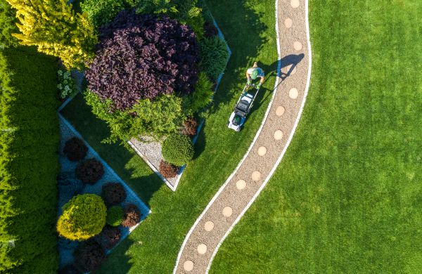Cost of Mowing And Landscaping in Mount Vernon