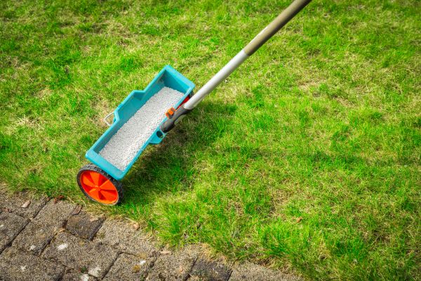 Cost of Commercial Lawn Treatment in Mount Vernon